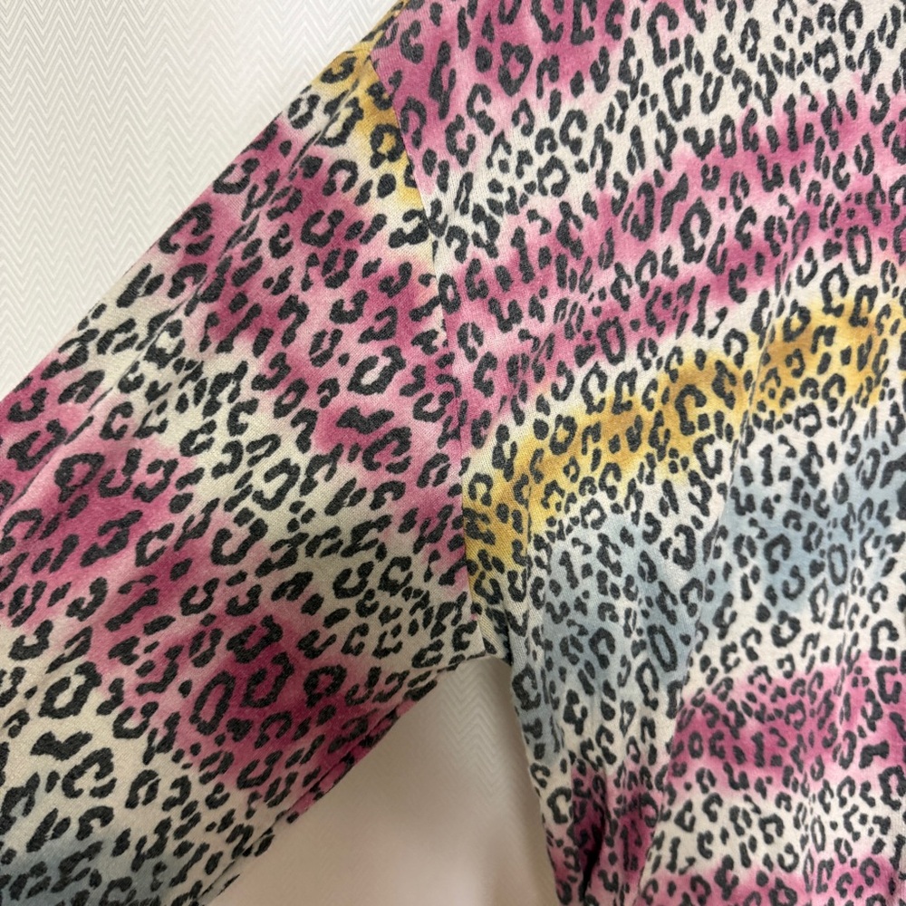 Dear Scarlett Multicolor Leopard Print Women's Hoodie Size XL - Picture 4 of 8